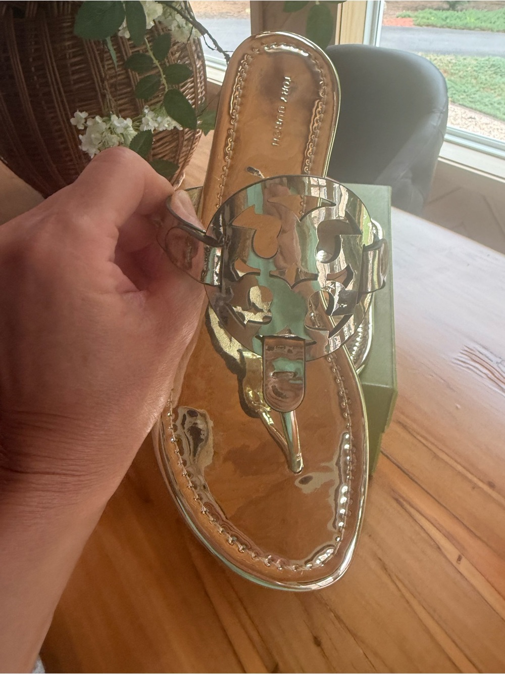 Tory Burch Miller Mirrored Metallic Gold Thong Sandals - Picture 4 of 7